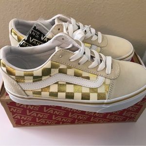 Vans Ward Shoes Woman’s Size 6 Metallic Gold and Cream Checker Pattern